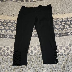 Athleta Black Capri Workout Leggings